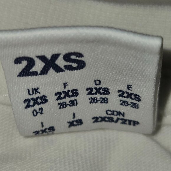 2$20 Reebok X Minions Women’s Crop Top Logo, size XXS - Picture 3 of 5